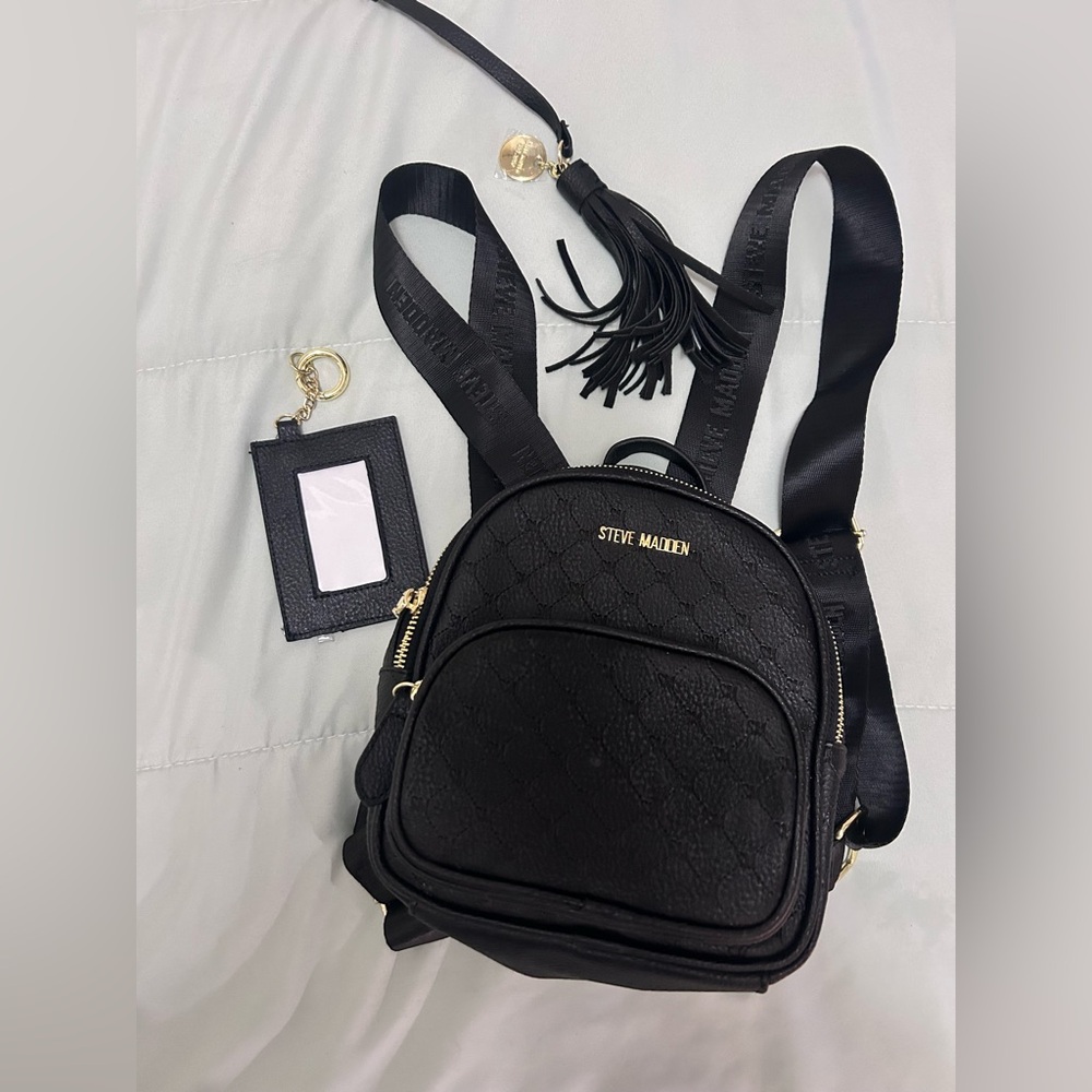 NWOT Steve Madden Quilted Black Backpack, card holder and keychain set